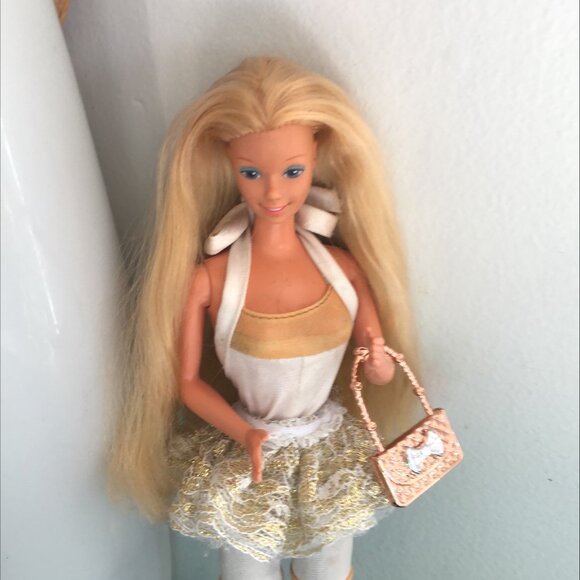 Early 80's Vintage Barbie doll - Picture 3 of 3